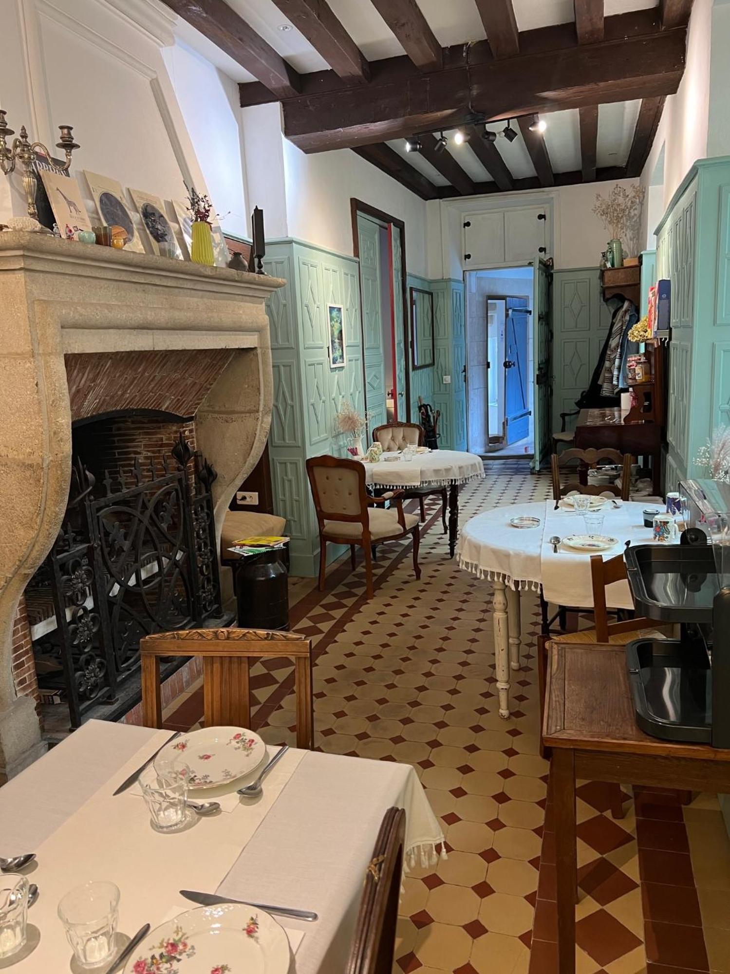 Le Prieure De Buffon Bed & Breakfast Екстериор снимка