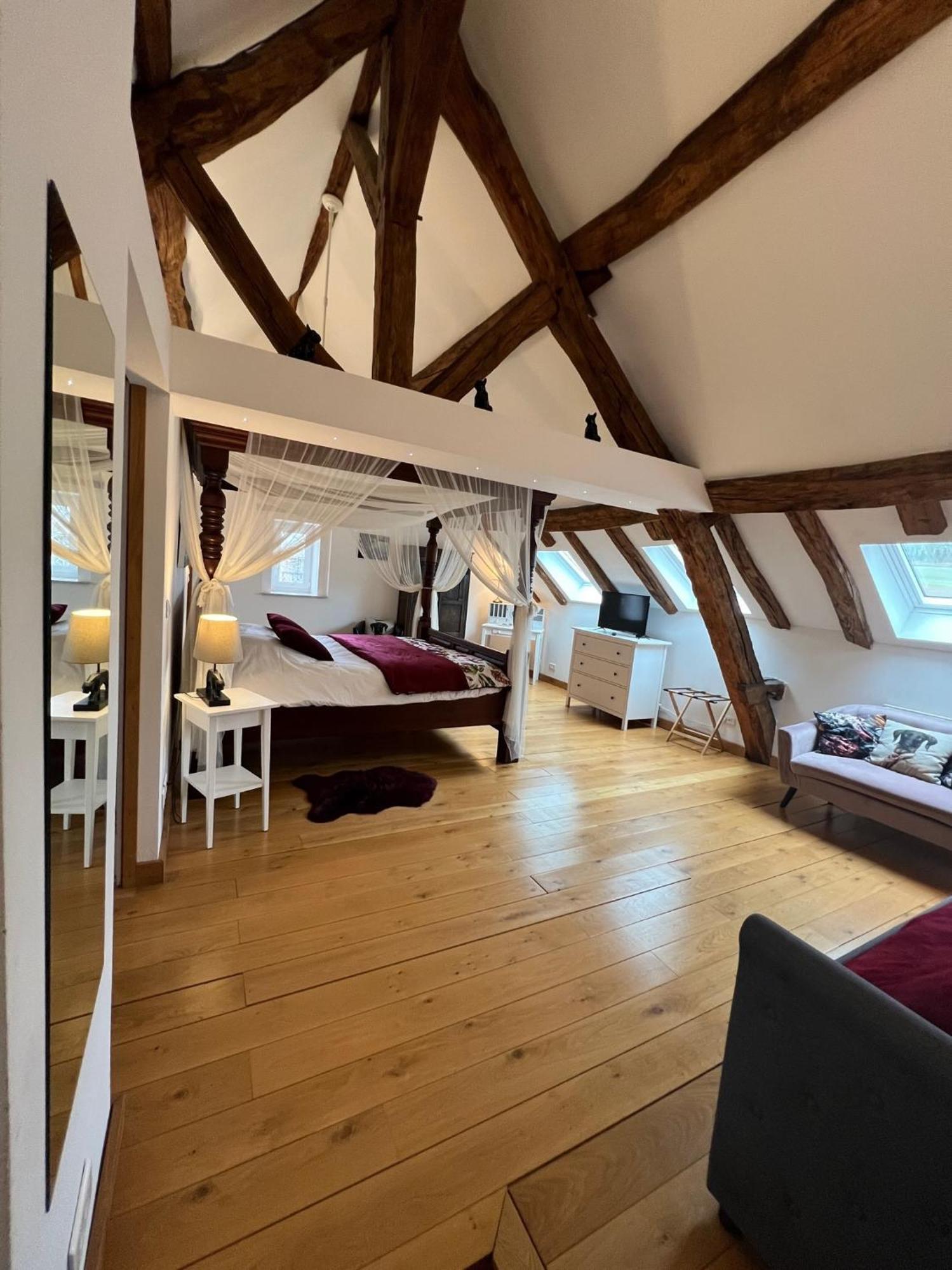 Le Prieure De Buffon Bed & Breakfast Стая снимка